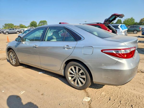 2015 TOYOTA CAMRY