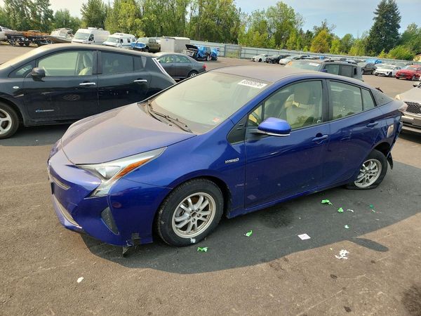 2016 TOYOTA PRIUS One/Two