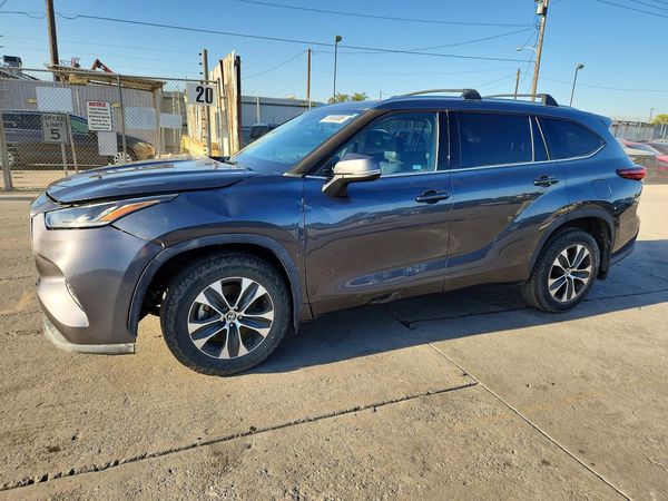 2020 TOYOTA HIGHLANDER