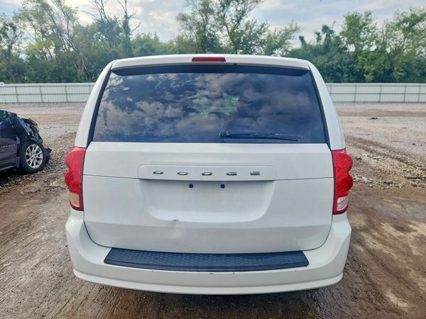 2014 DODGE GRAND CARAVAN SE