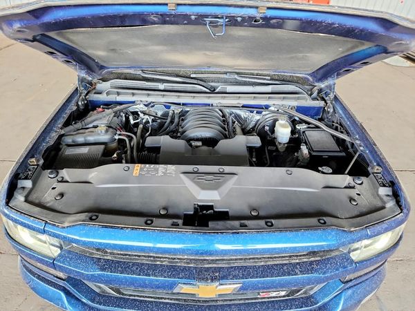 2017 CHEVROLET SILVERADO LT