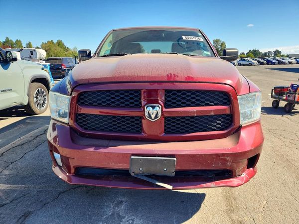 2016 RAM 1500 ST