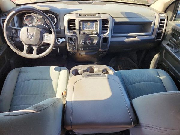 2016 RAM 1500 ST