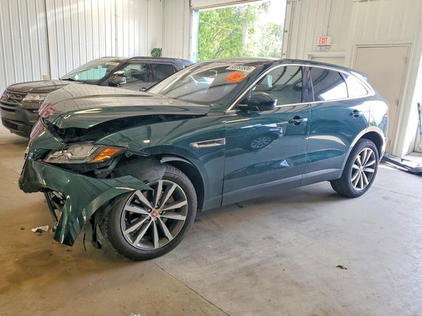 2017 JAGUAR F-PACE