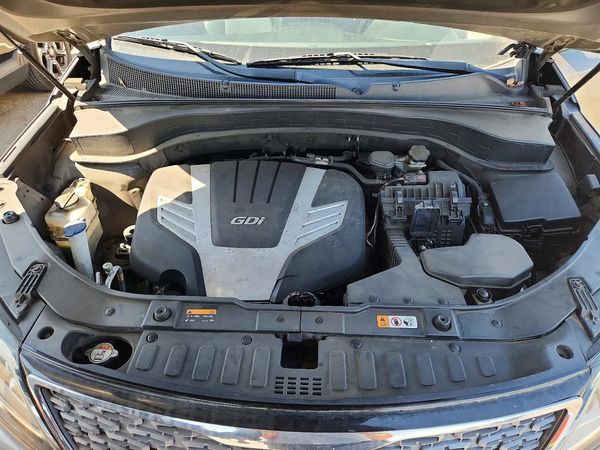 2015 KIA SORENTO TOP — Engine bay