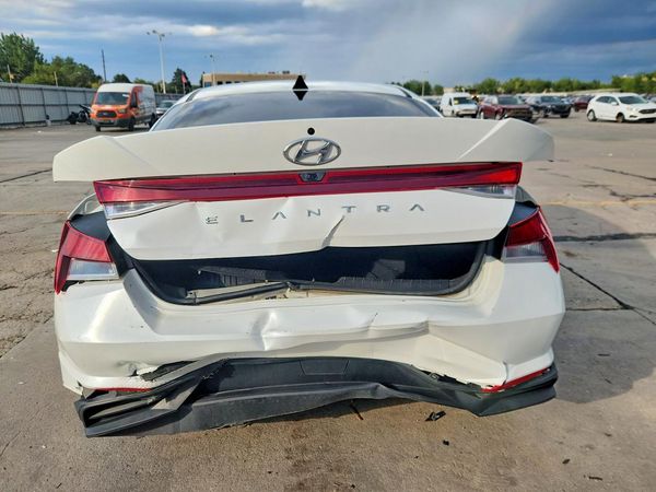 2021 HYUNDAI ELANTRA