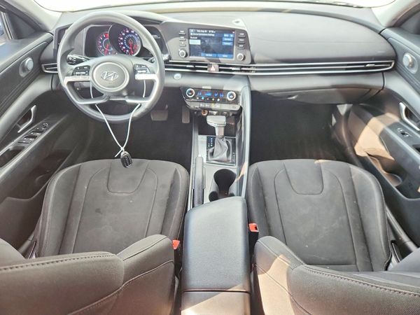 2021 HYUNDAI ELANTRA