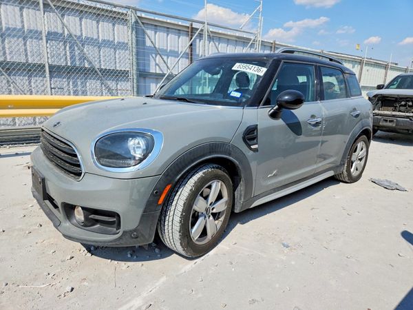2017 MINI COOPER