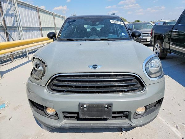 2017 MINI COOPER