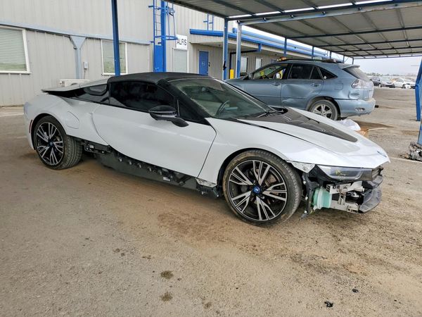 2019 BMW I8