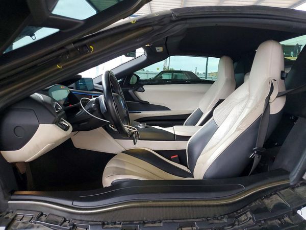 2019 BMW I8