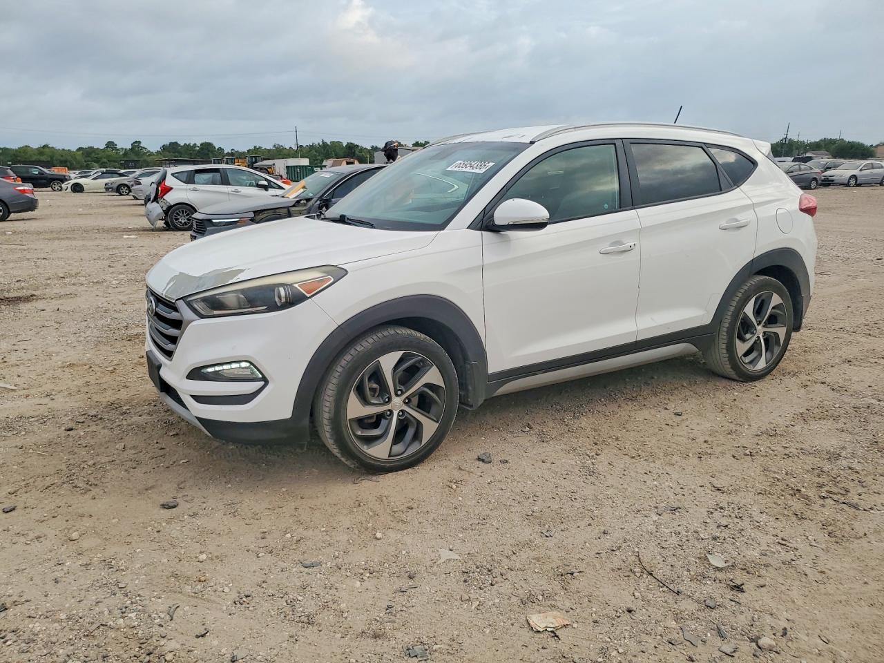 2017 HYUNDAI TUCSON