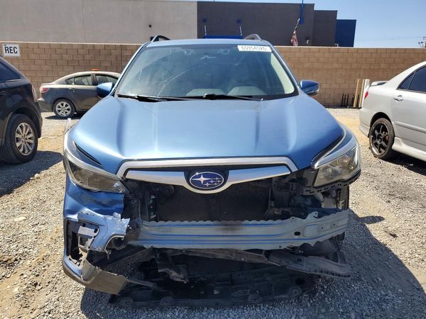 2021 SUBARU FORESTER