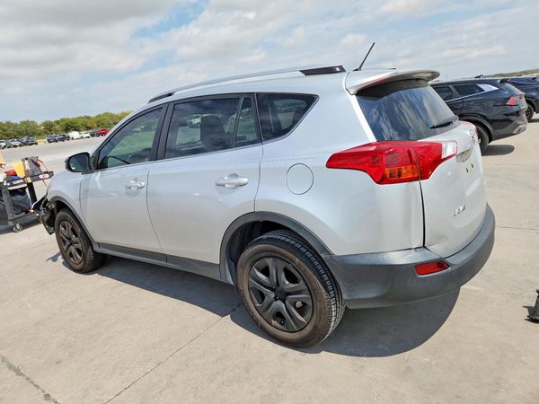 2015 TOYOTA RAV4
