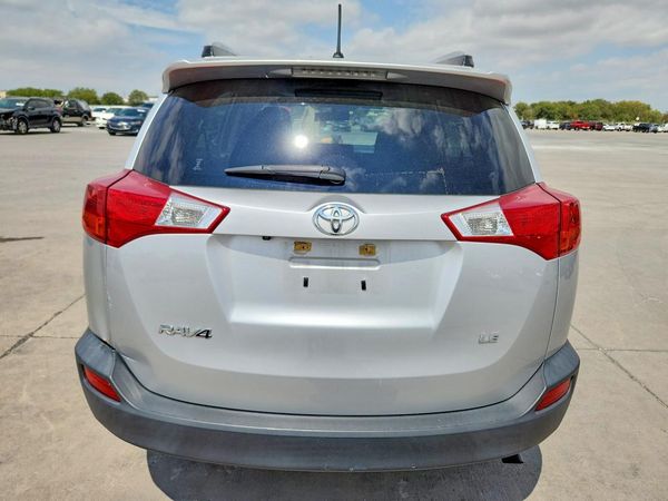 2015 TOYOTA RAV4