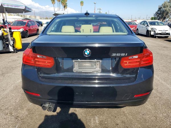 2015 BMW 328