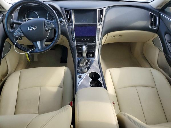 2017 INFINITI Q50