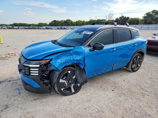 2025 NISSAN KICKS