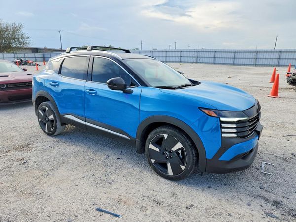 2025 NISSAN KICKS