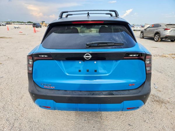 2025 NISSAN KICKS