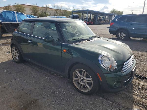 2012 MINI COOPER