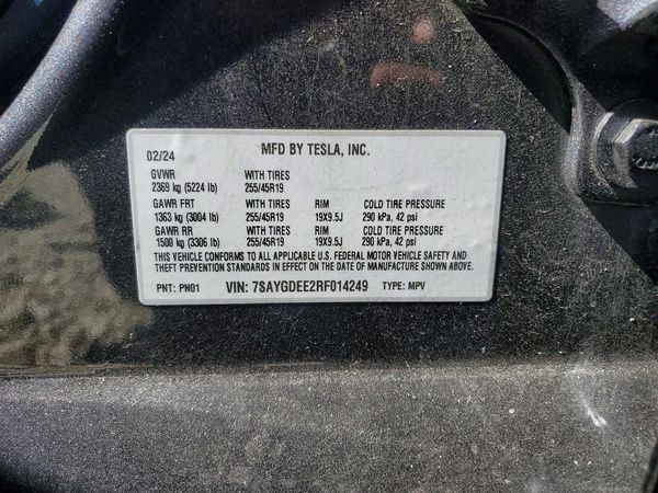 2024 TESLA MODEL Y