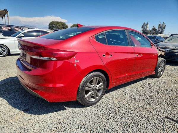 2018 HYUNDAI ELANTRA