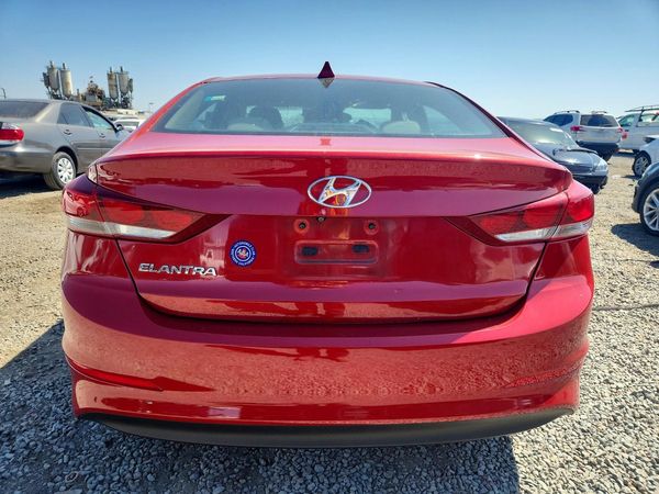 2018 HYUNDAI ELANTRA