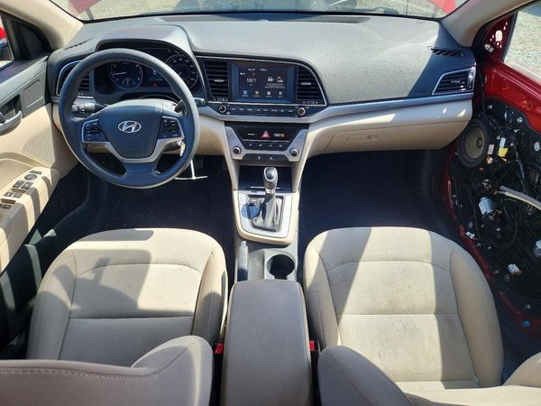 2018 HYUNDAI ELANTRA