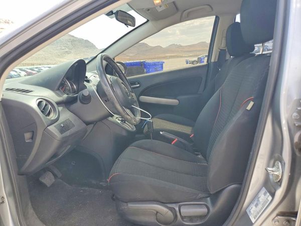 2013 MAZDA MAZDA2 Touring/GS