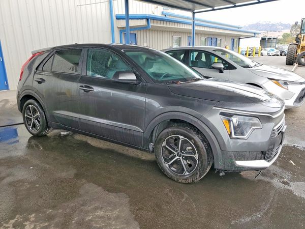 2026 KIA NIRO LX