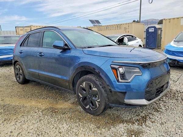2023 KIA NIRO Wind