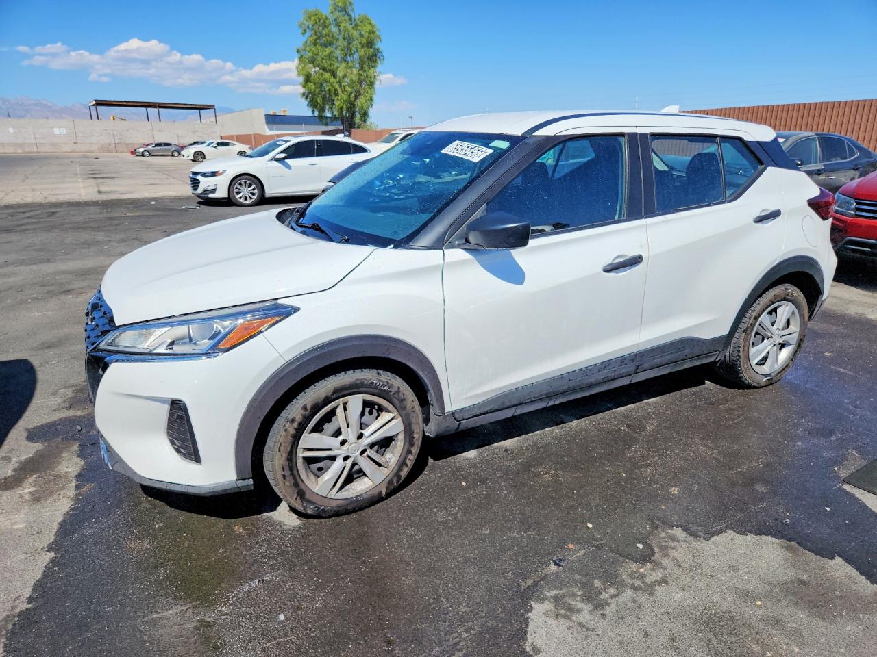 2024 NISSAN KICKS S