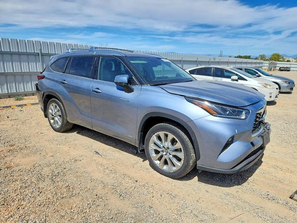 2021 TOYOTA HIGHLANDER Limited