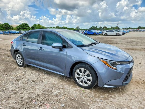 2024 TOYOTA COROLLA
