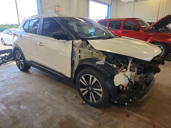 2019 NISSAN KICKS