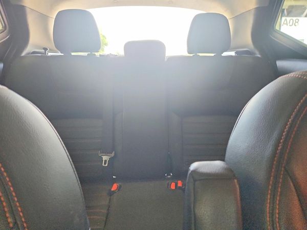 2019 NISSAN KICKS