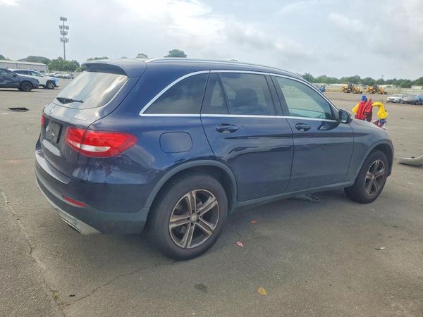 2016 MERCEDES-BENZ GLC GLC300 Base-4M
