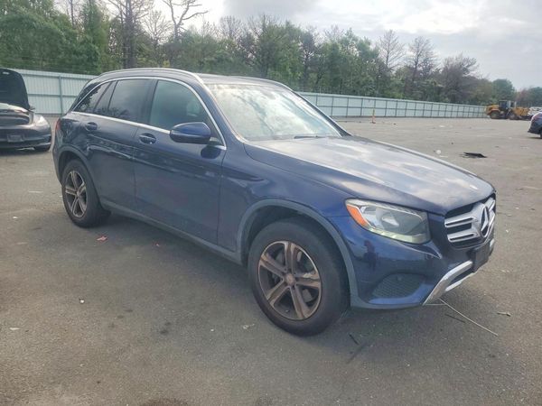 2016 MERCEDES-BENZ GLC GLC300 Base-4M