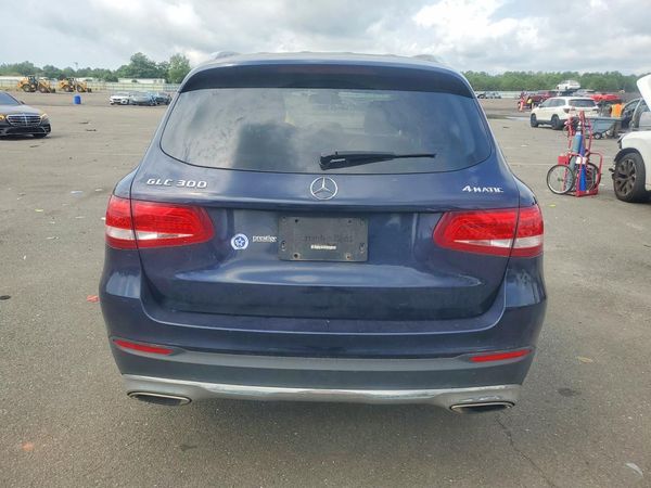 2016 MERCEDES-BENZ GLC GLC300 Base-4M