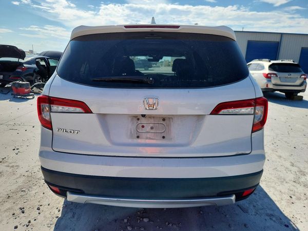 2020 HONDA PILOT