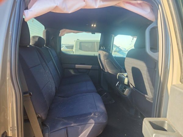 2025 FORD F150 STX