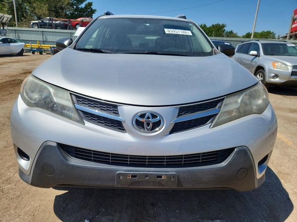 2015 TOYOTA RAV4 LE (X Grade)