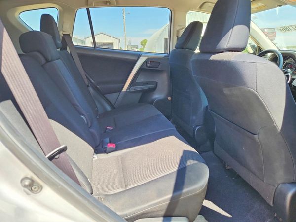 2015 TOYOTA RAV4 LE (X Grade)