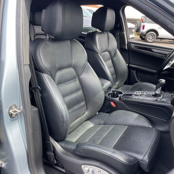 2020 PORSCHE MACAN S