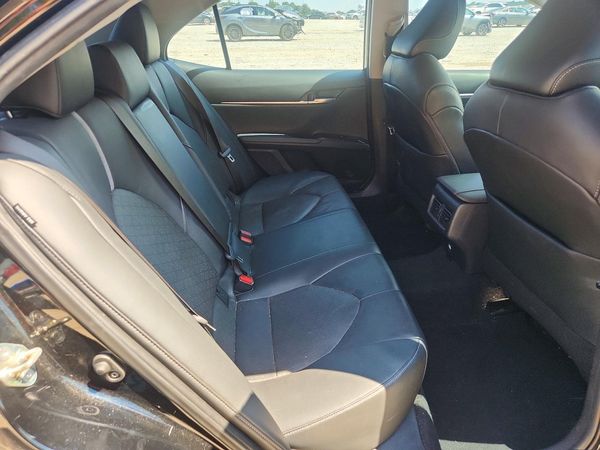 2020 TOYOTA CAMRY