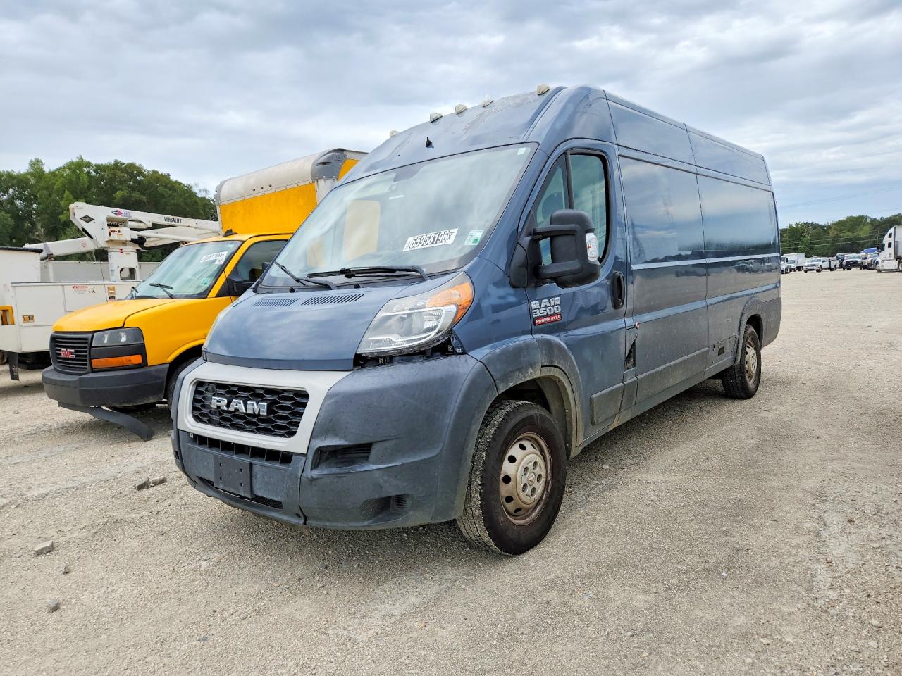 2021 RAM PROMASTER 3500 — Front 3/4