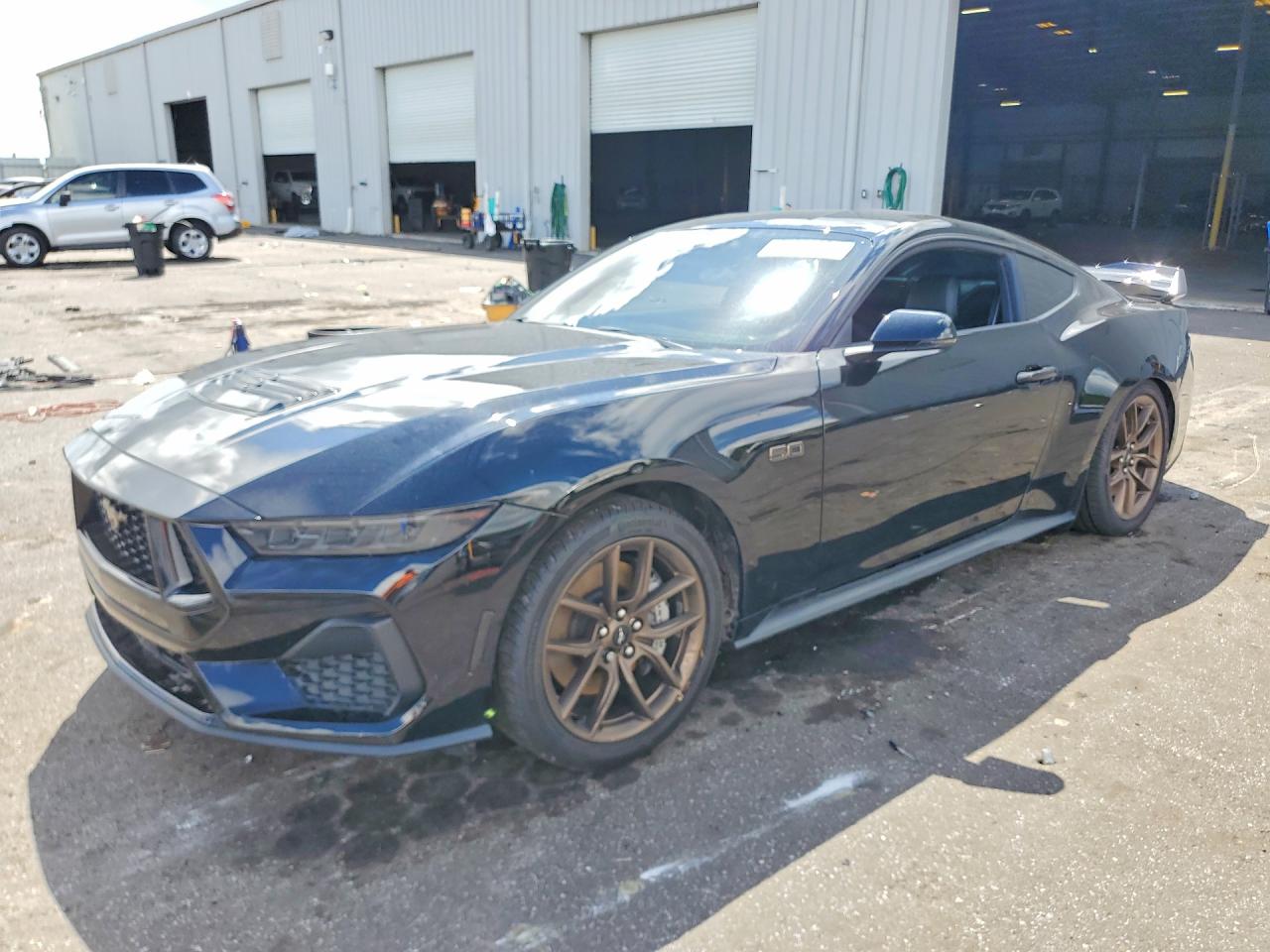 2025 FORD MUSTANG