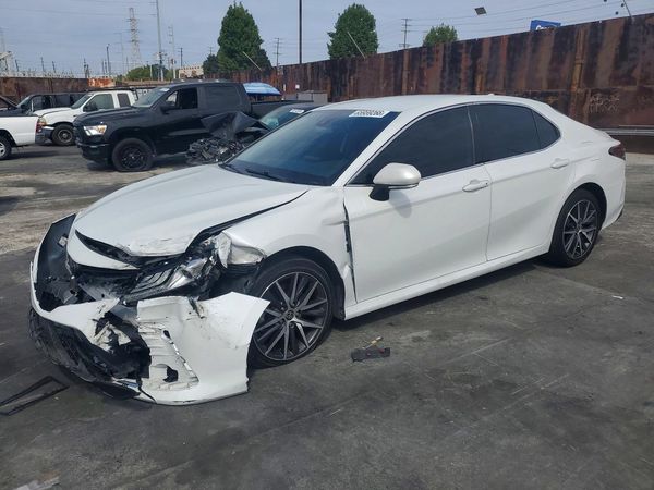 2022 TOYOTA CAMRY