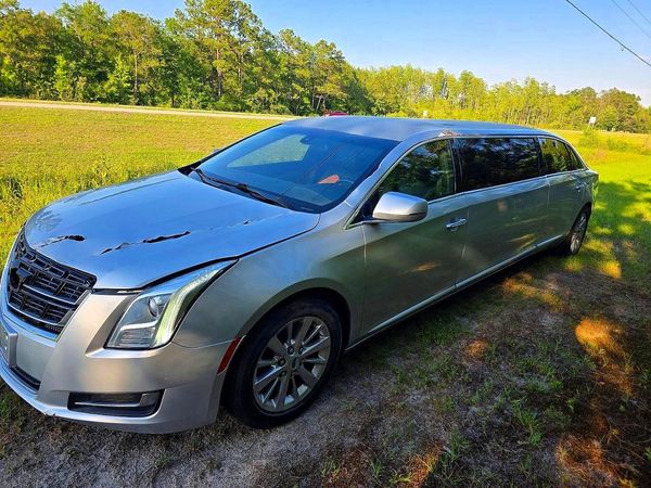 2017 CADILLAC XTS